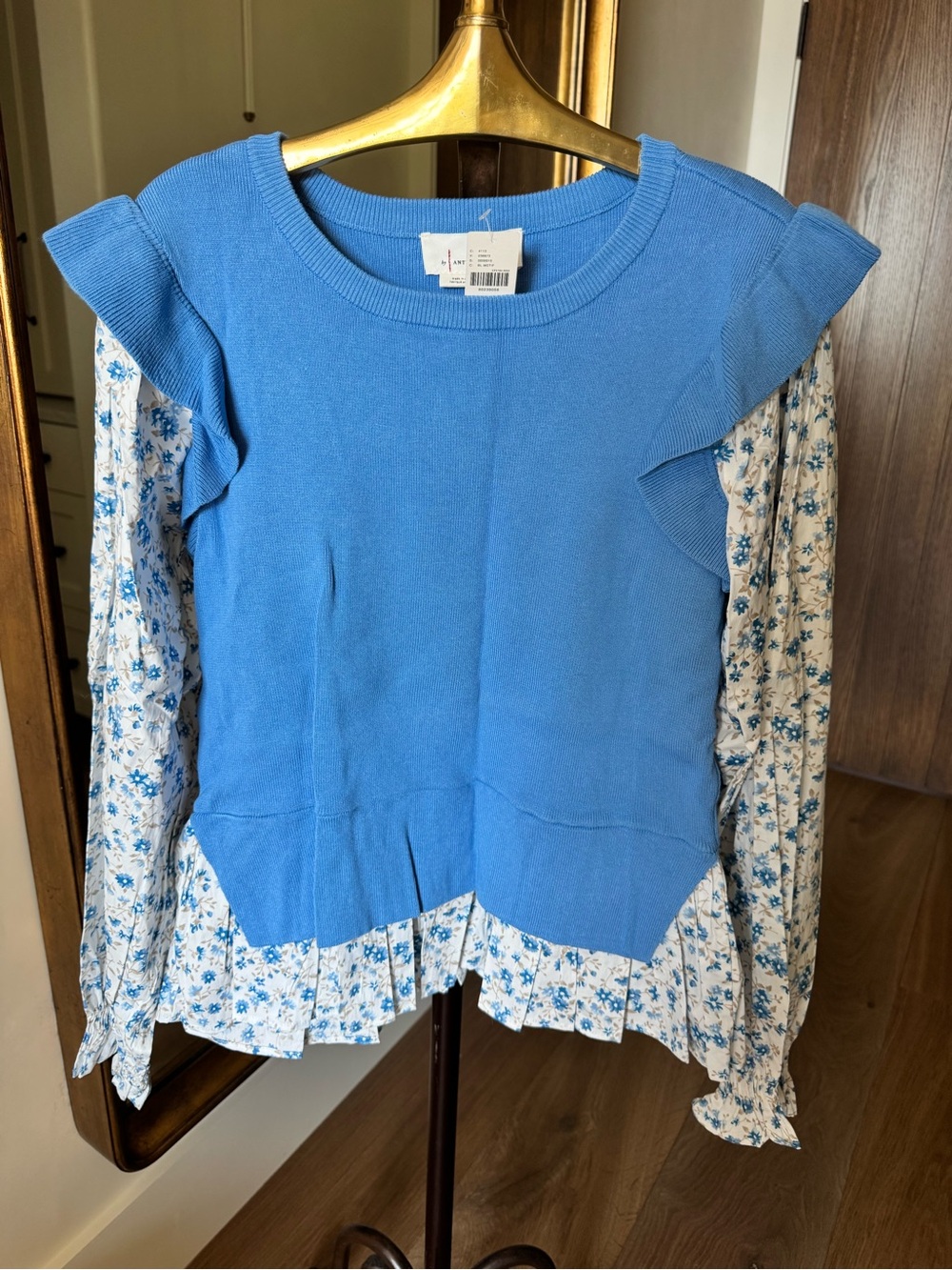 Anthropologie Blue knit vest w Floral Sleeve Layered Top - nwt